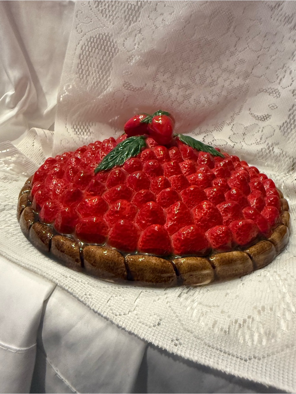 Vintage Ceramic Strawberry Pie Dish Keeper Lid Replacement Only